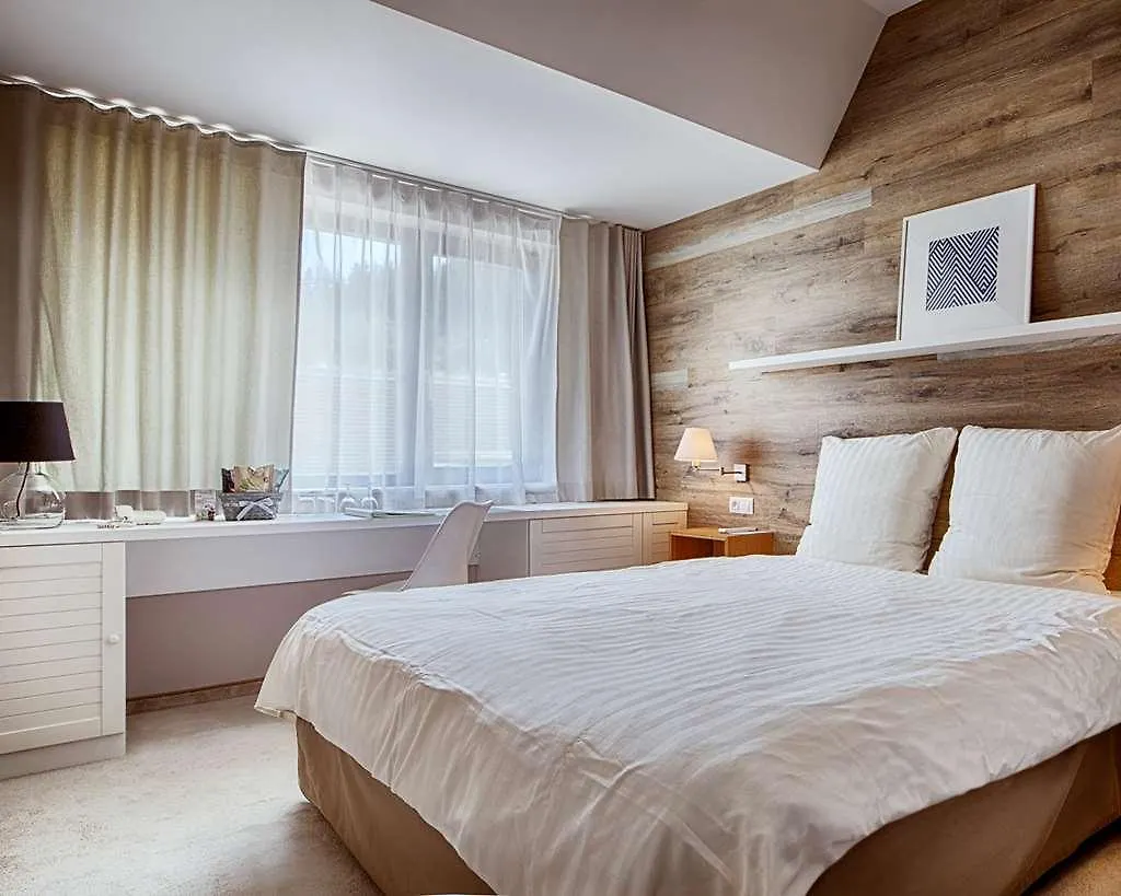 Cihelny Golf & Wellness Resort Karlovy Vary 4*,
